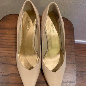 Liz Claiborne pumps